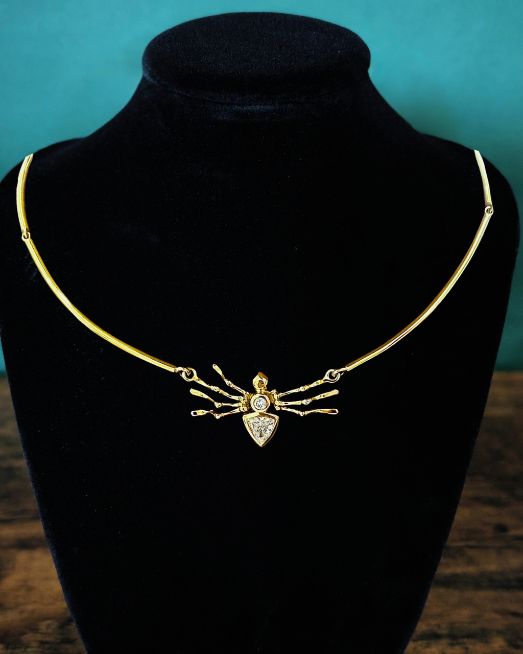 18K Gold Diamond Spider Choker Necklace