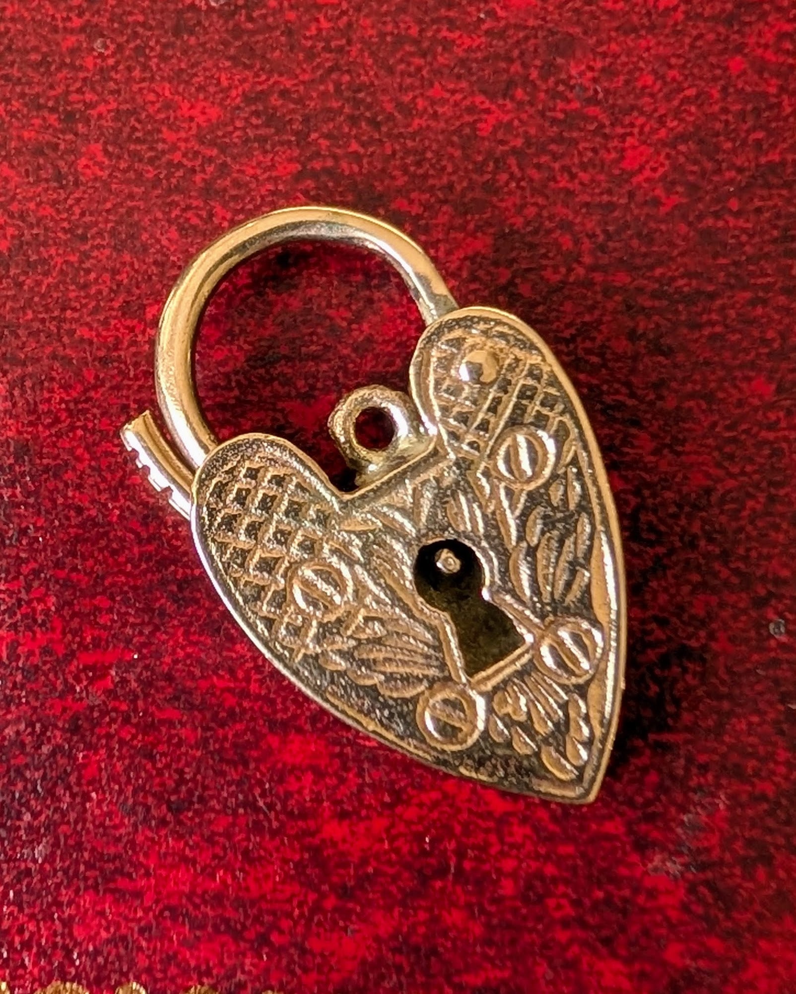 Antique Heart-Shaped Padlock with Angel Wing Etching